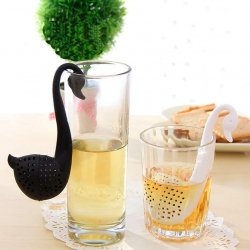 Заварник в кухоль для листового чаю у вигляді лебедя