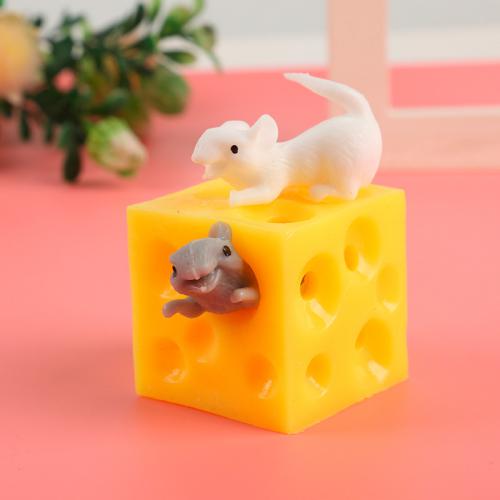 Антистресс игрушка сыр с мышками - фото 2