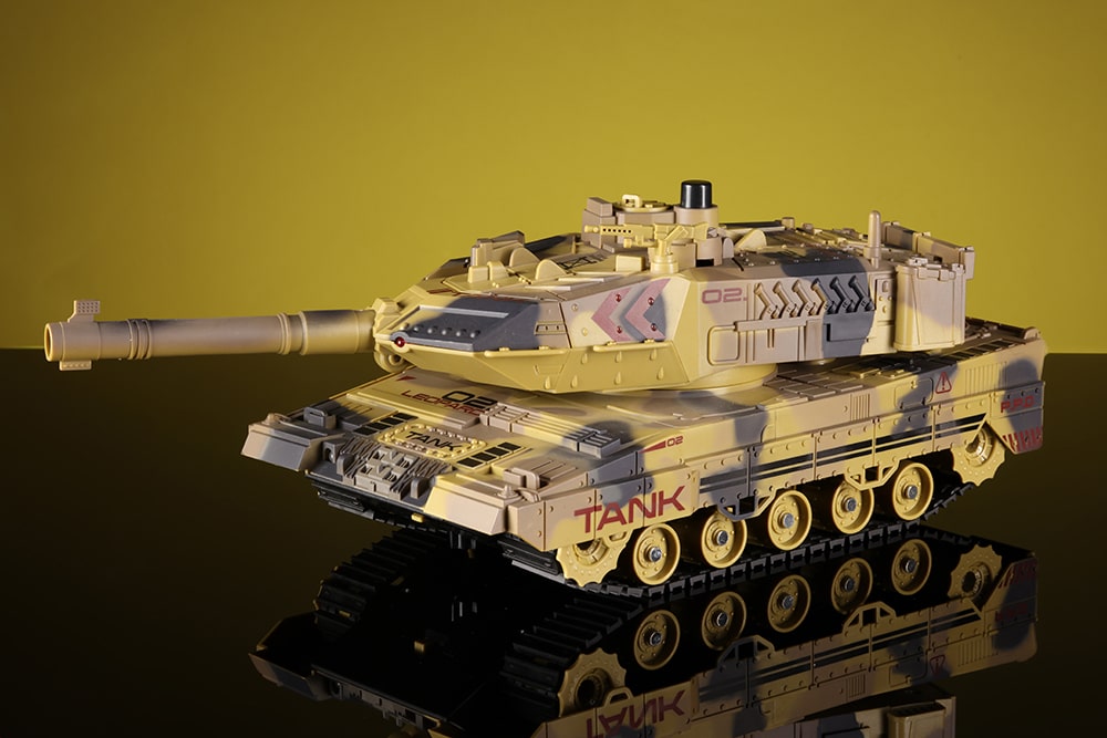 игрушка танк с дистанционным управлением